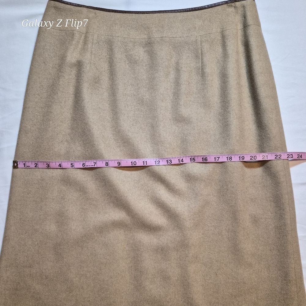 Talbots Petites 100% Camel Hair Skirt with Leather Trim - Made in Italy - 14P - Picture 5 of 8